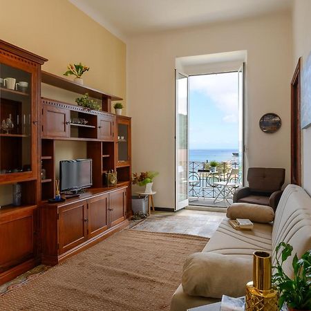 Sea View Escape La Spezia - Cadimare Apartment Luaran gambar